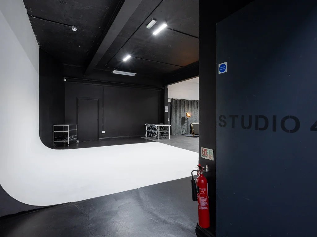Studio 4
