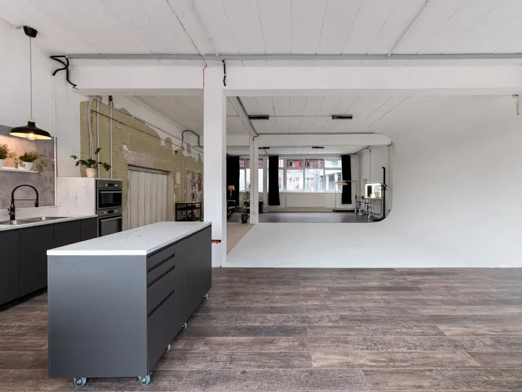 Studio 1