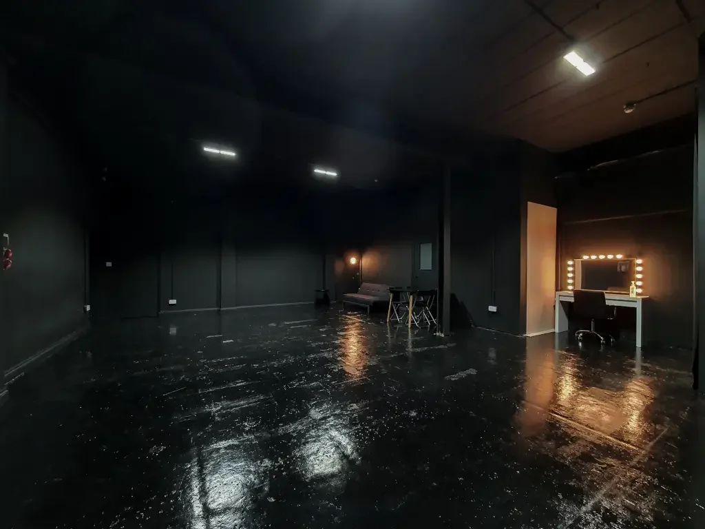 Studio 3