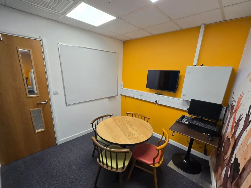 Cozy Meeting Room
