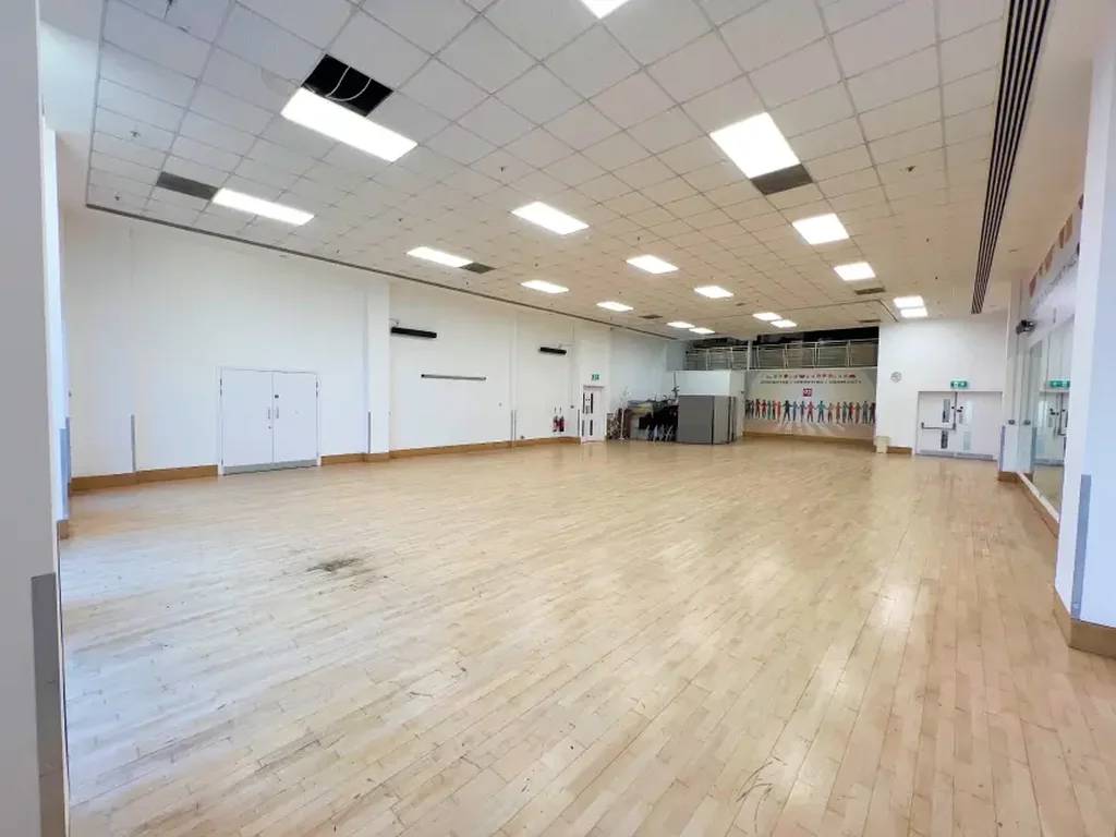 Metropolitan Hall