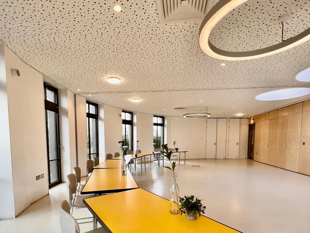Taylor-Bassett Room (Community Centre)