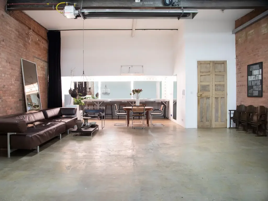 Studio 1