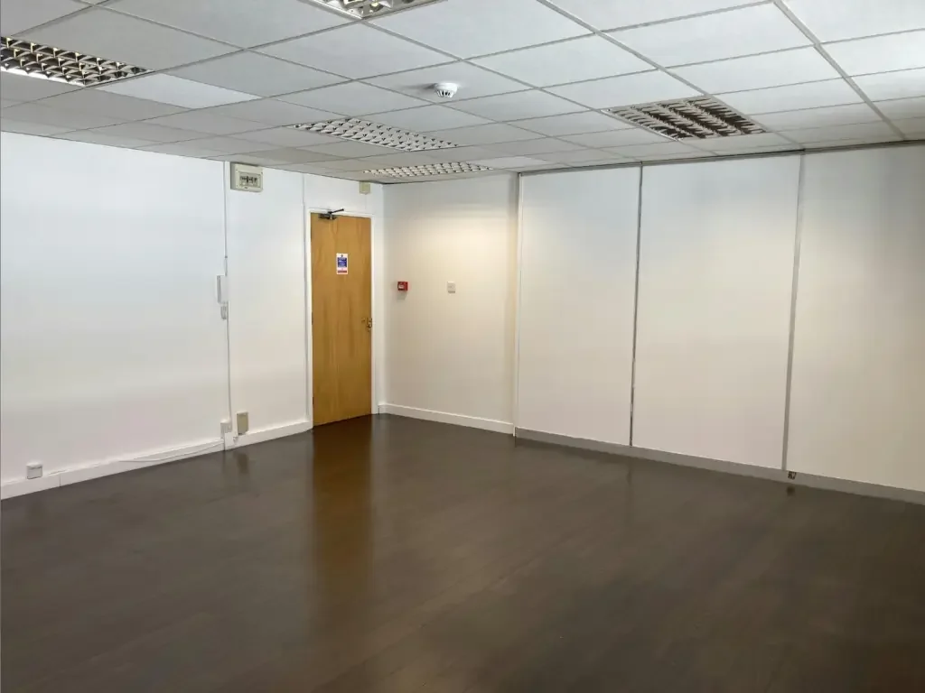Suite 8