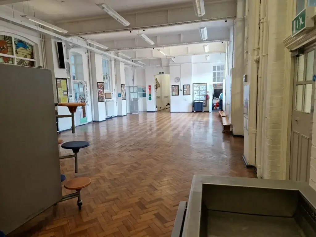 Middle Hall