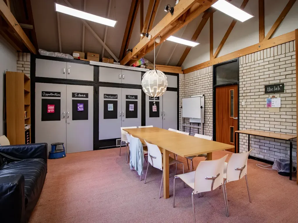 The Lounge