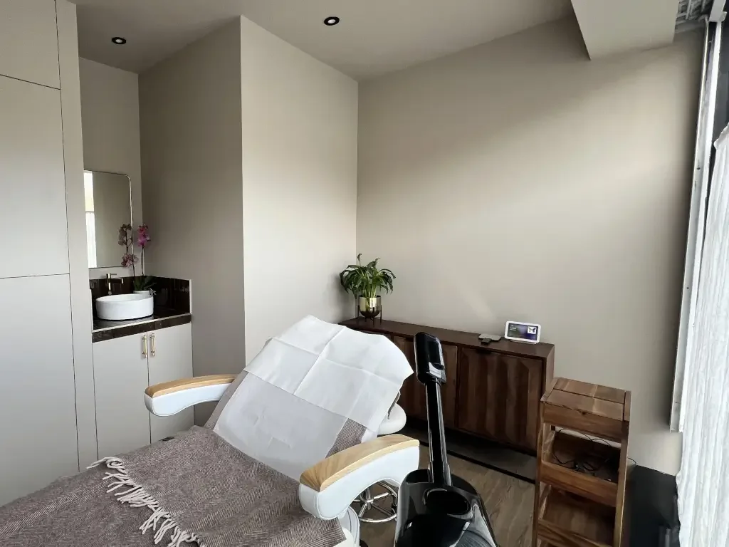 Professional Treatment Room