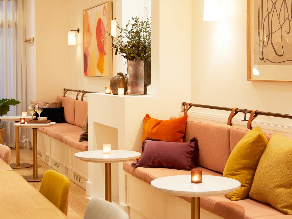 The Lounge