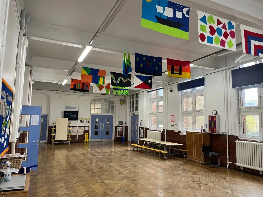 Middle Floor Hall