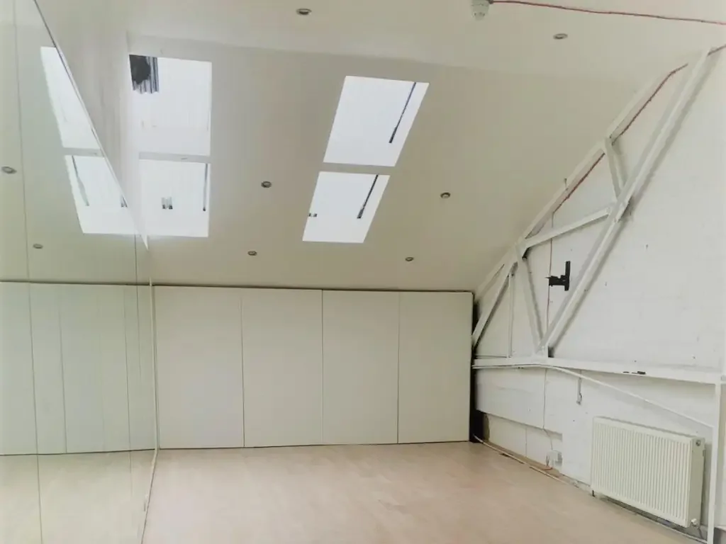 Studio 28-Bright Dance & Photo Studio in East London