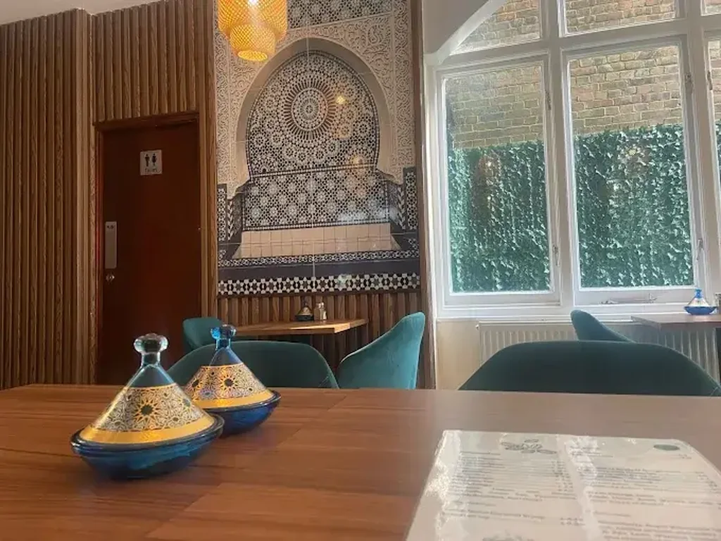 Coffee Shop