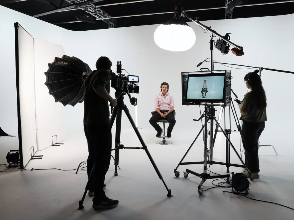 Studio 3