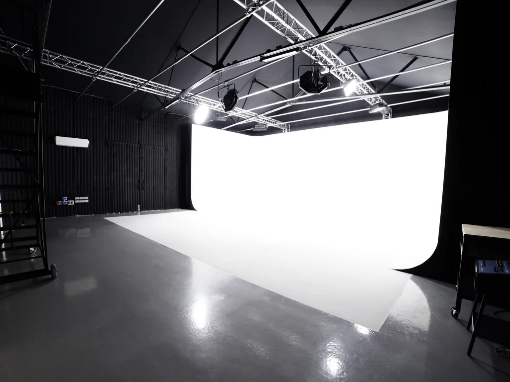 Studio 3