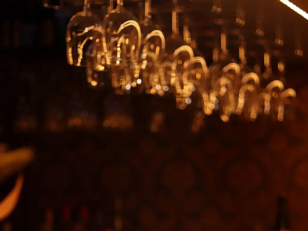 House Blend 19 The Bar