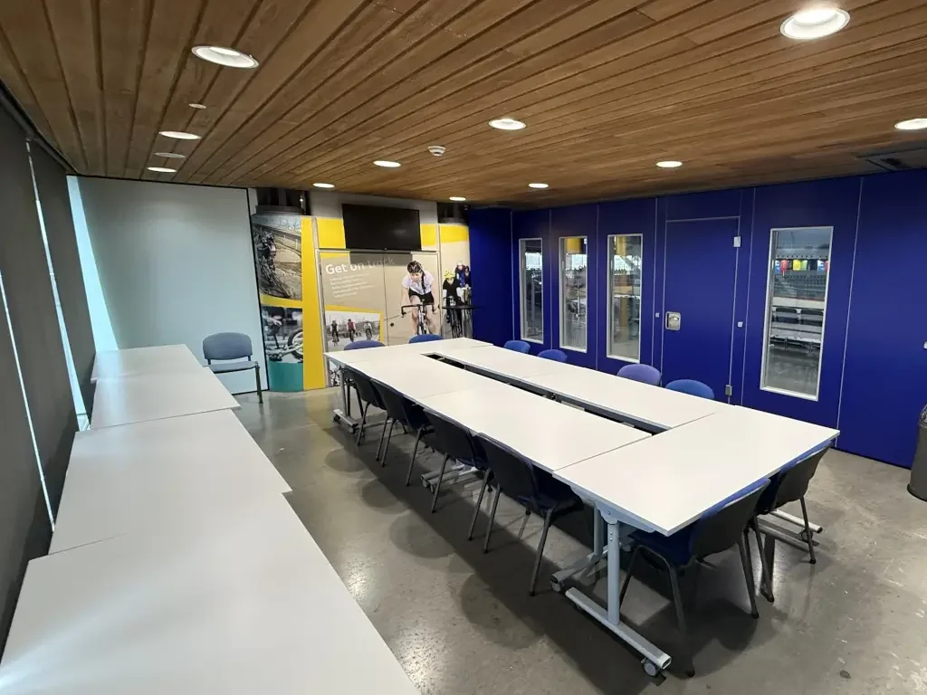 Concourse Pods