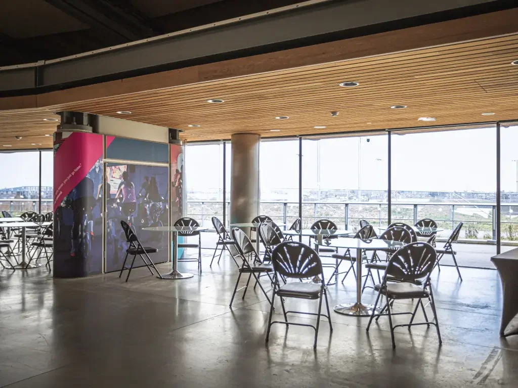 Concourse Pods