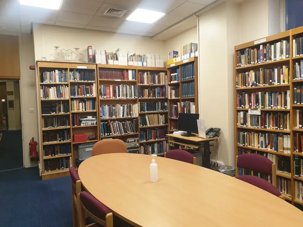 Meeting Room (Library)