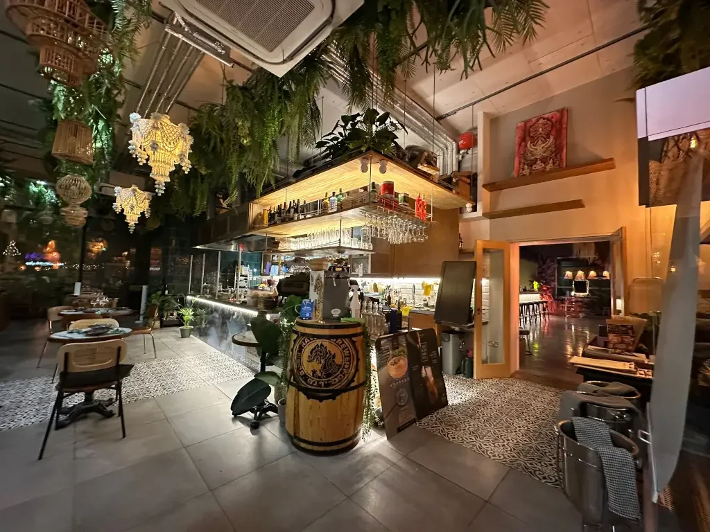 Mai Thai Lounge