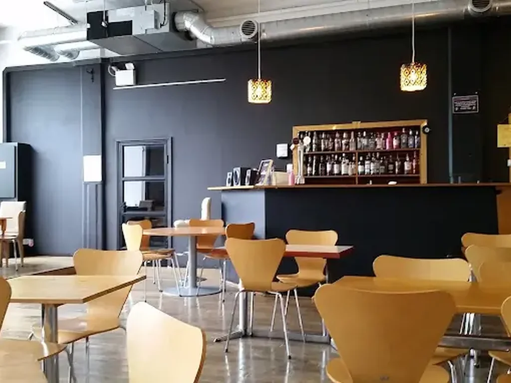 Karamel Vegan Bar & Restaurant