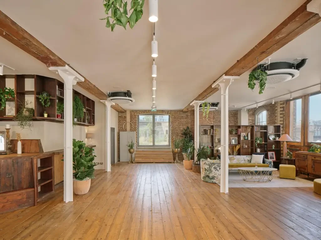 Lounge Spaces
