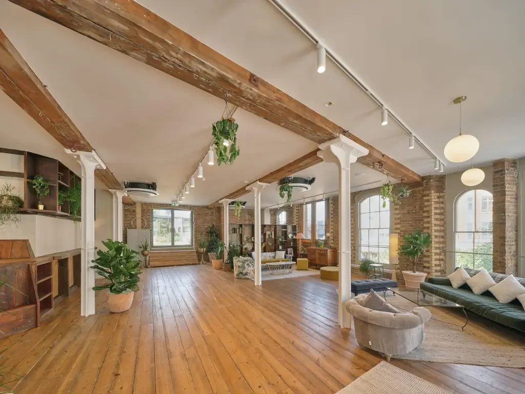 Lounge Spaces