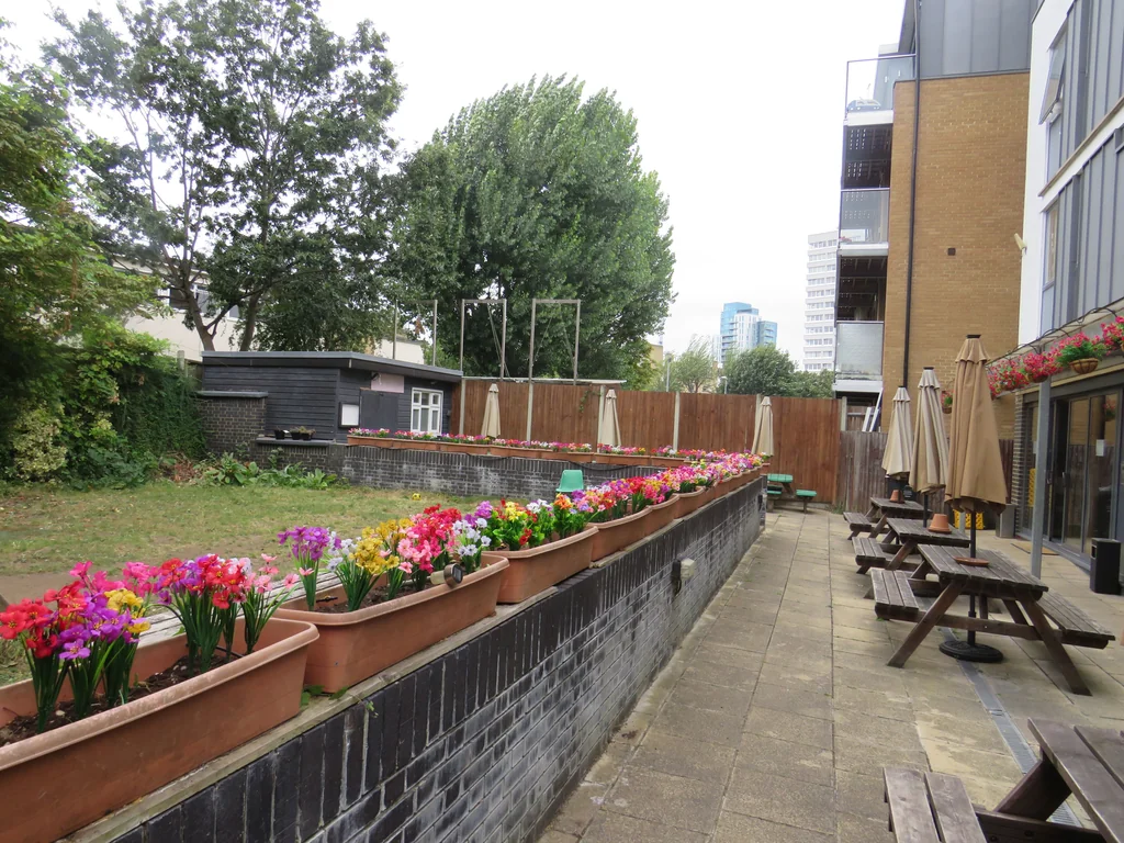 GARDEN/PATIO
