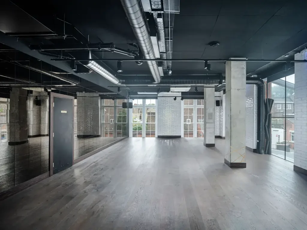 OMNOM Corporate Space