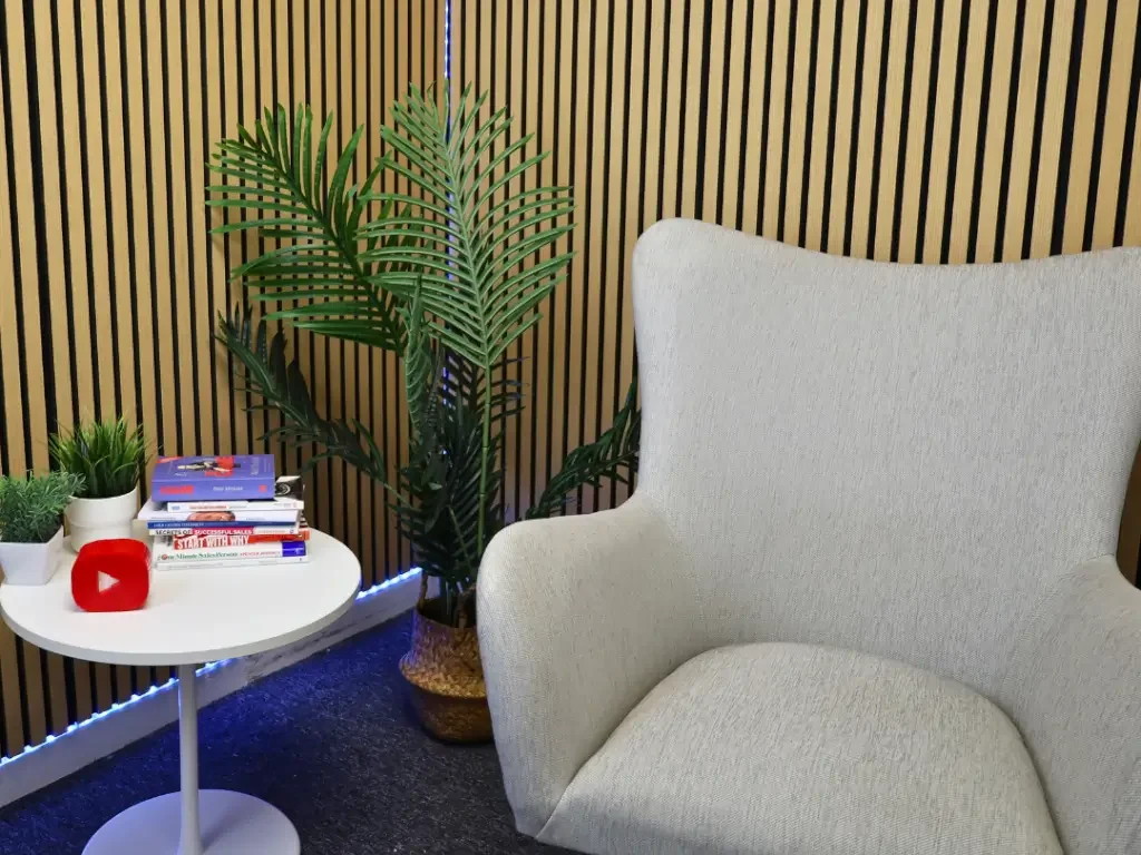 Studio 2