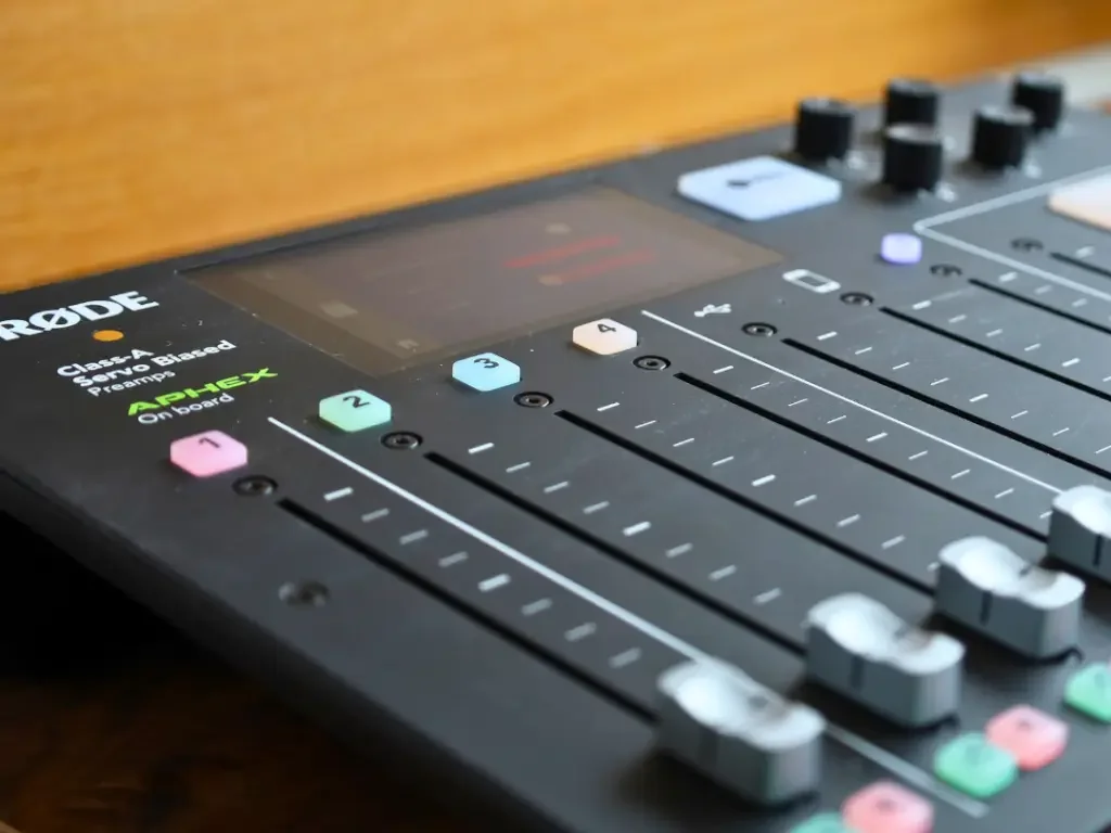 Studio 2