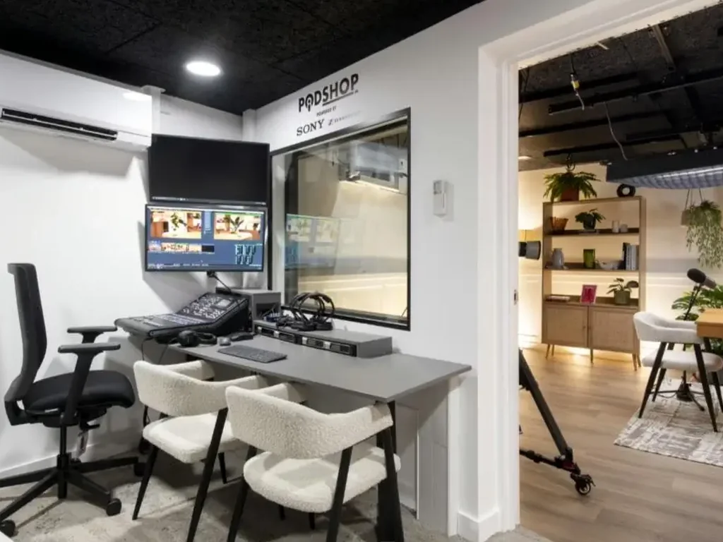 Podcast Studio
