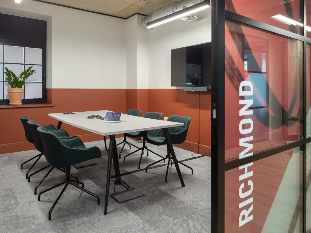 Richmond Meeting Room