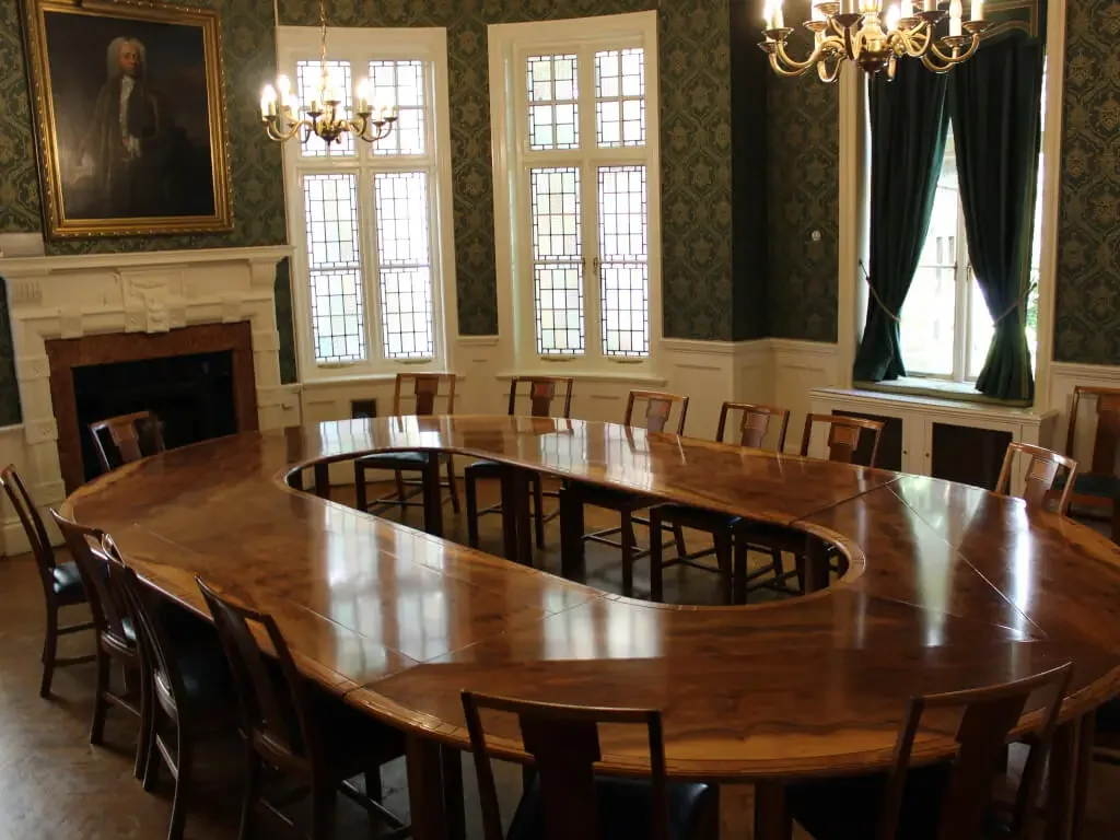 Salisbury Room