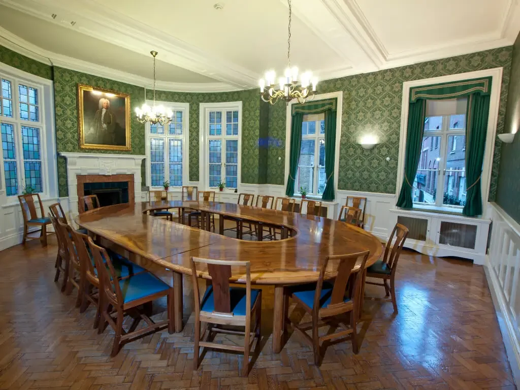 Salisbury Room