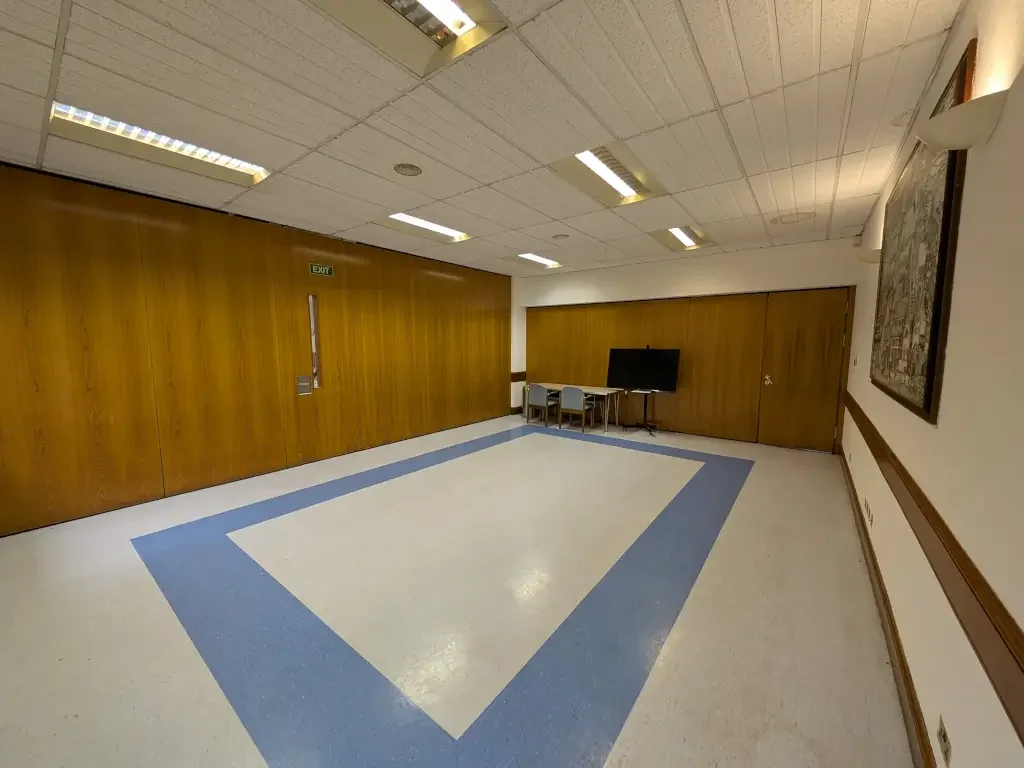 Abbey Room