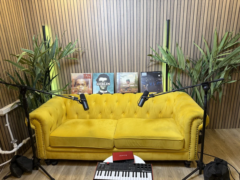 Podcast Studio