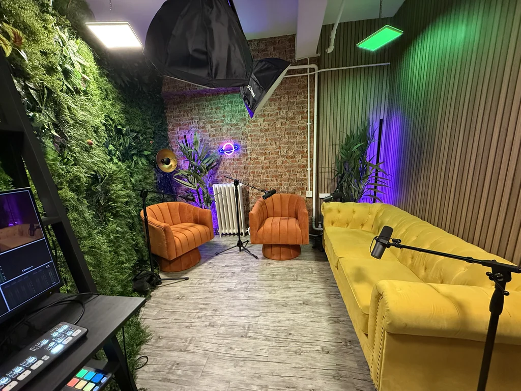 Podcast Studio