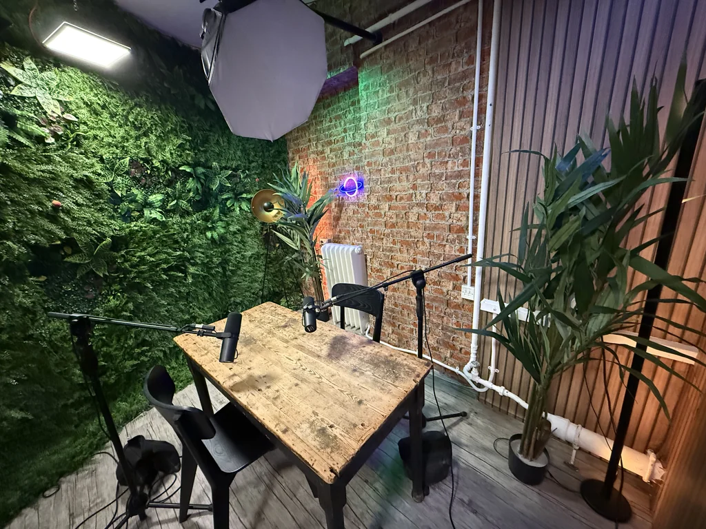 Podcast Studio
