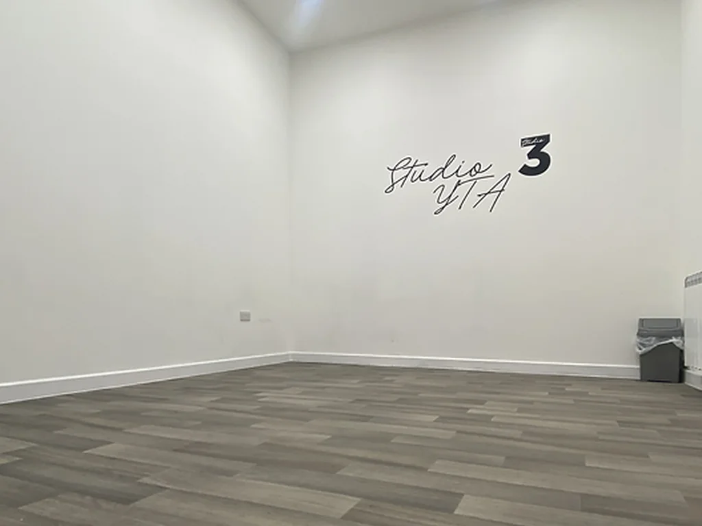 Studio 3