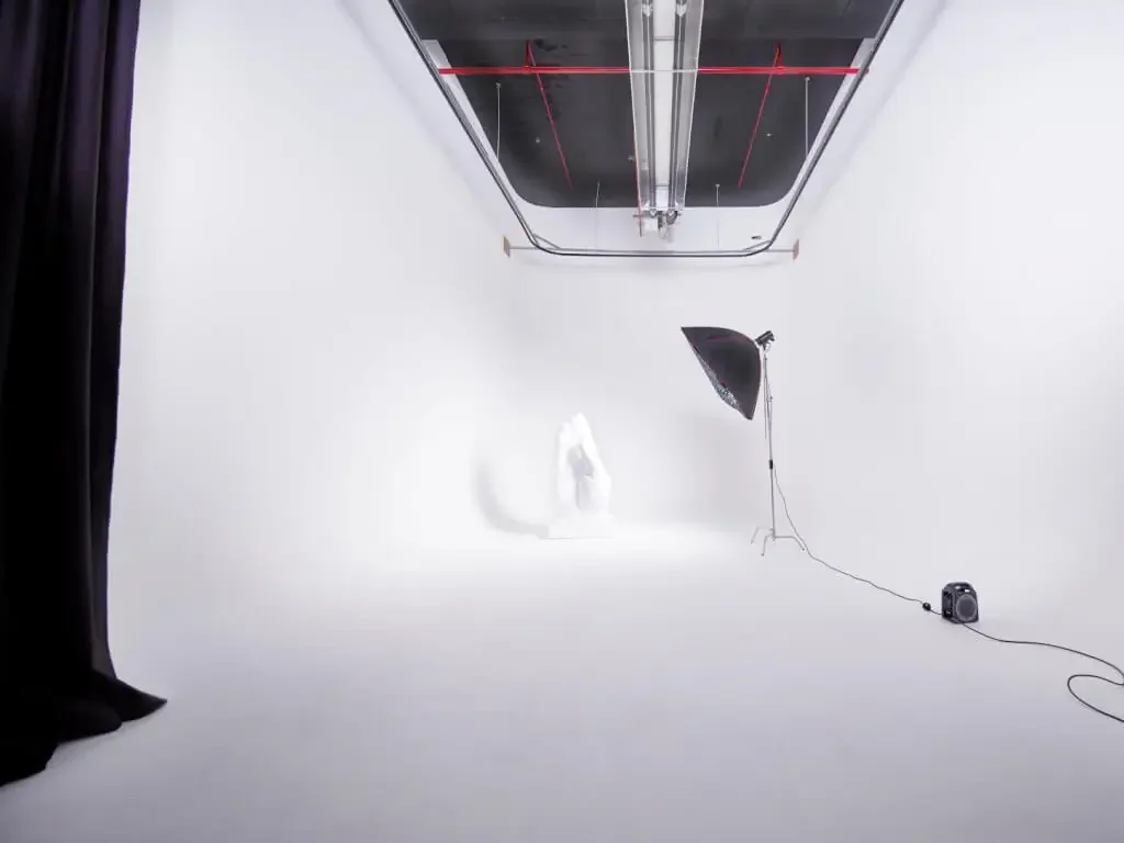 White/Blackbox at Sugar Studio