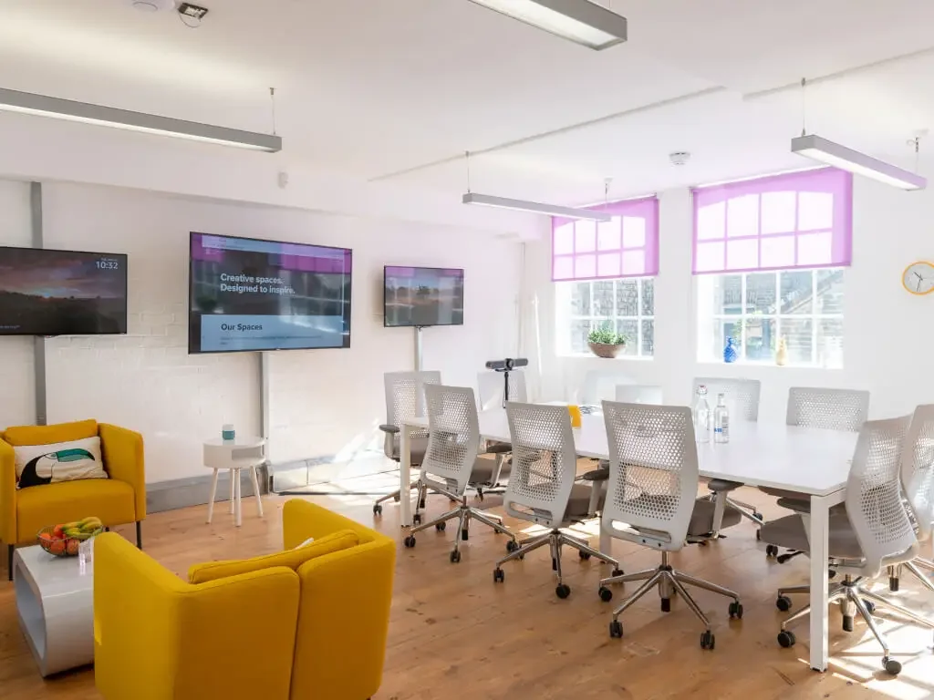 2nd Floor Meeting Room