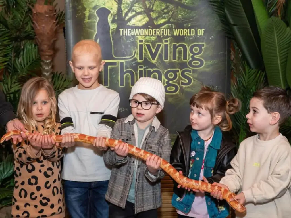Meet the Animals, Living Things Wildlife Experience