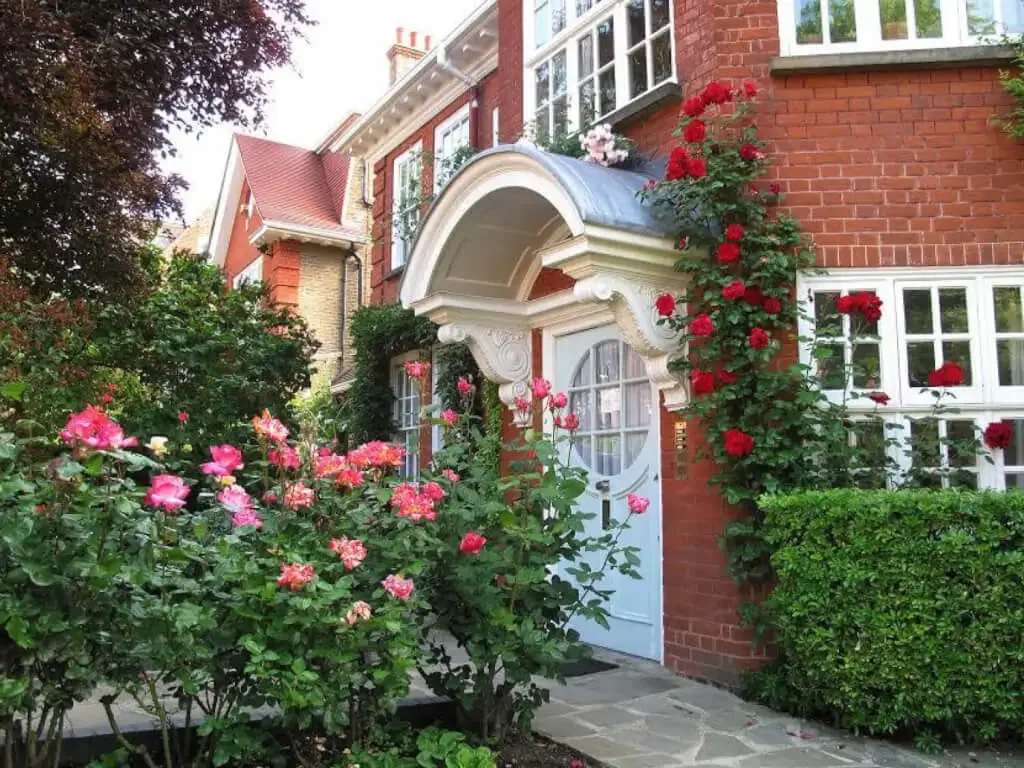 Whole Museum with Garden