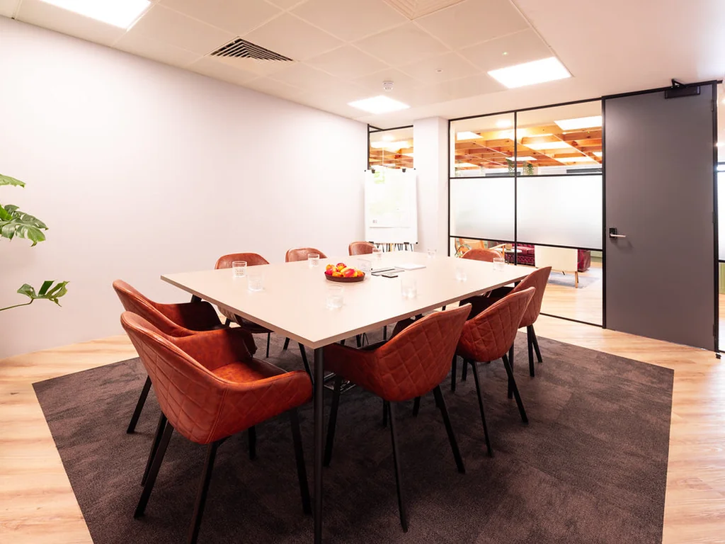 Walbrook Boardroom (10-person)