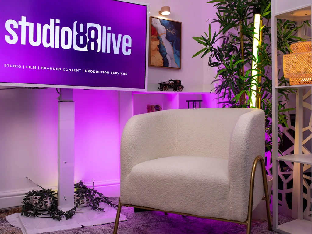 Studio 2