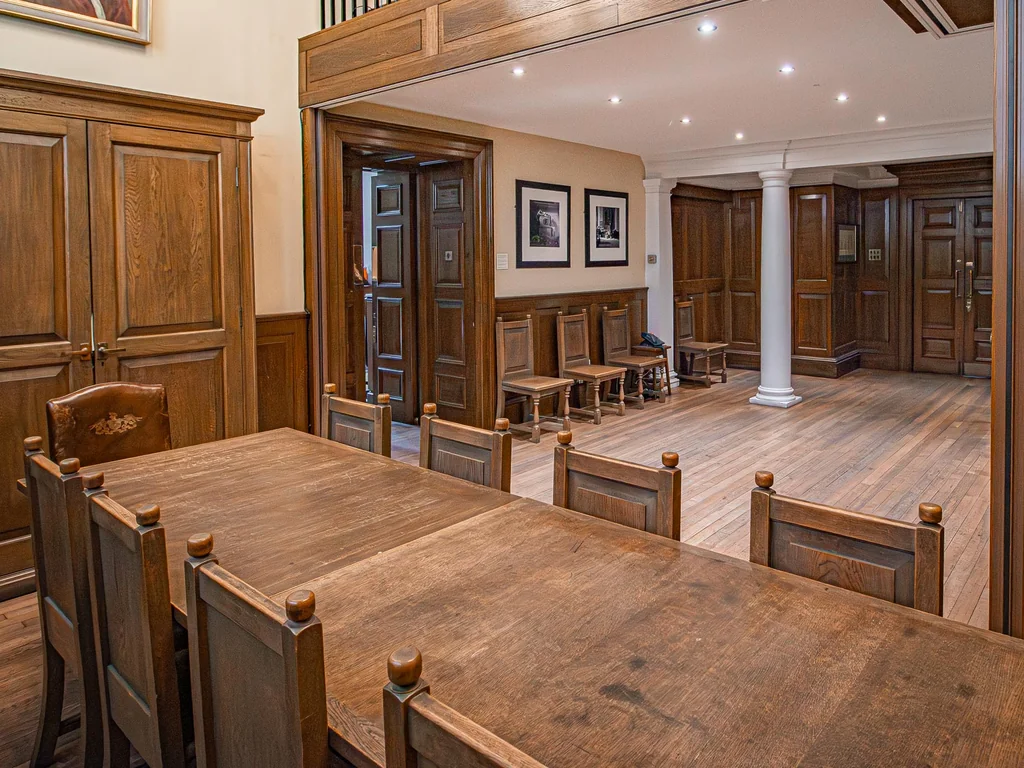 The Wren Vestry