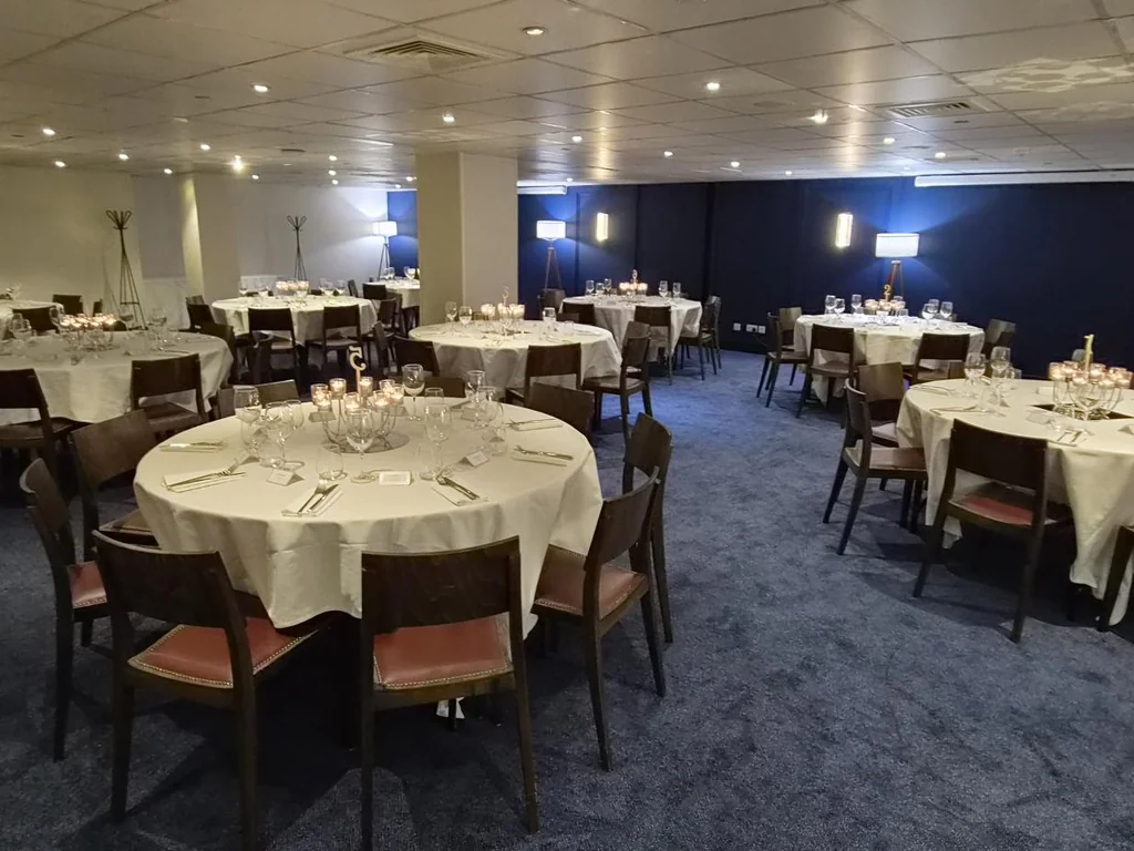 Loire & Provence Private Room Merger