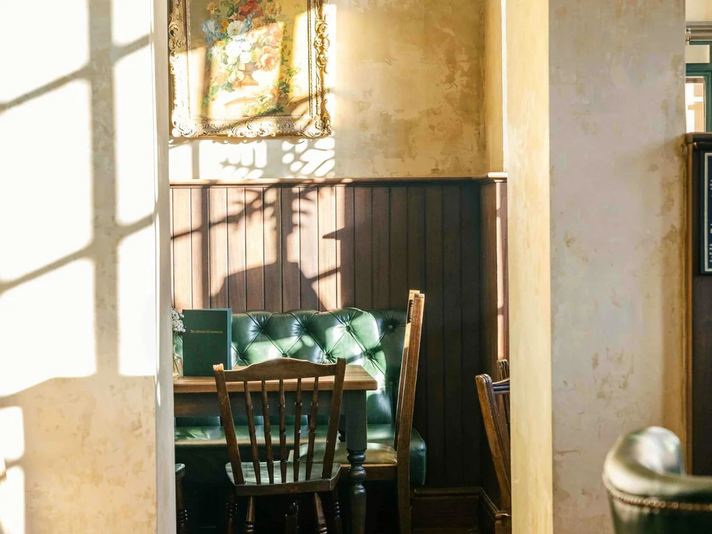 The Navarino Room