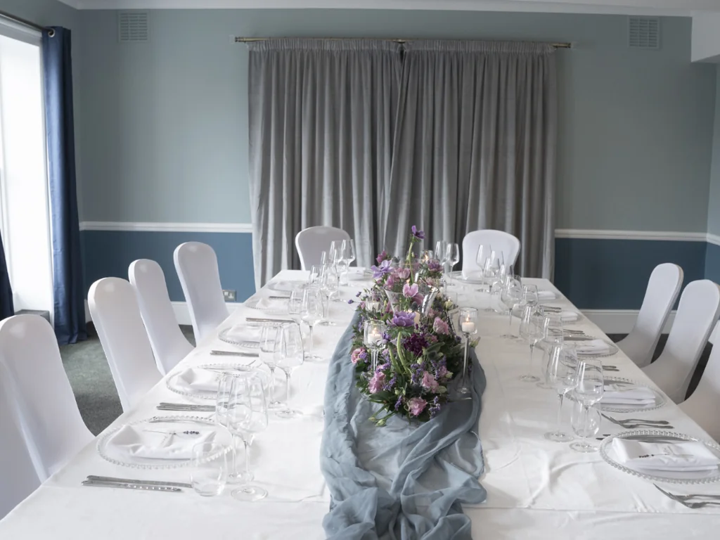 Commodore's Room