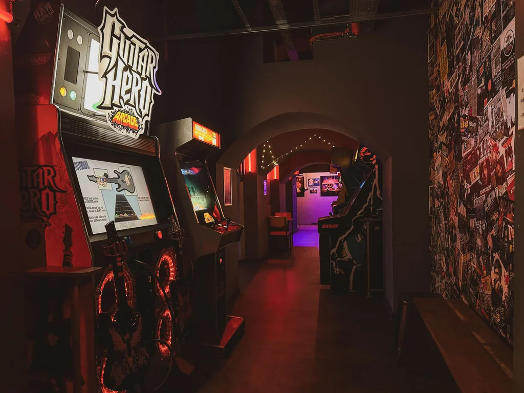 Main Bar