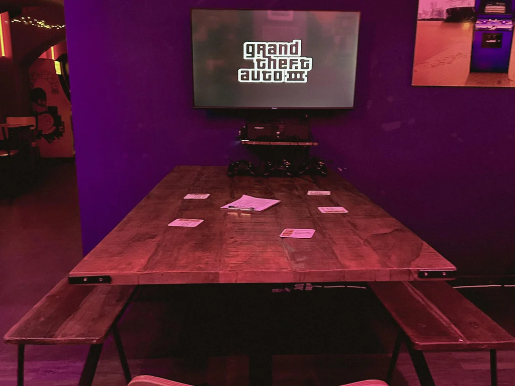 Main Bar